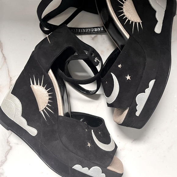 Hermes Tournis Velvet Goatskin Wedge Sandals - Picture 3 of 4